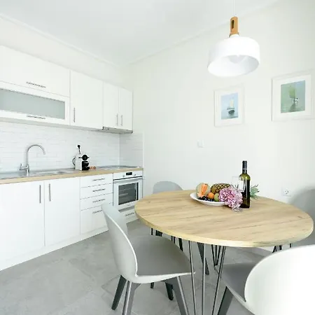 Apartament W1 *