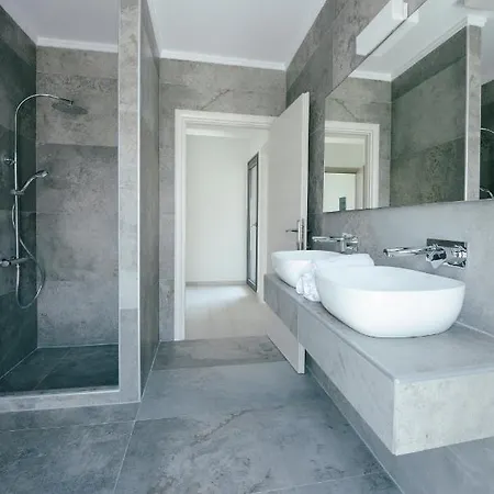 Apartament W1 *